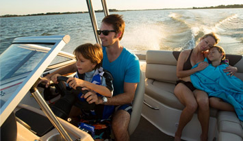 Boat and Yacht Rental Services in Oakland
