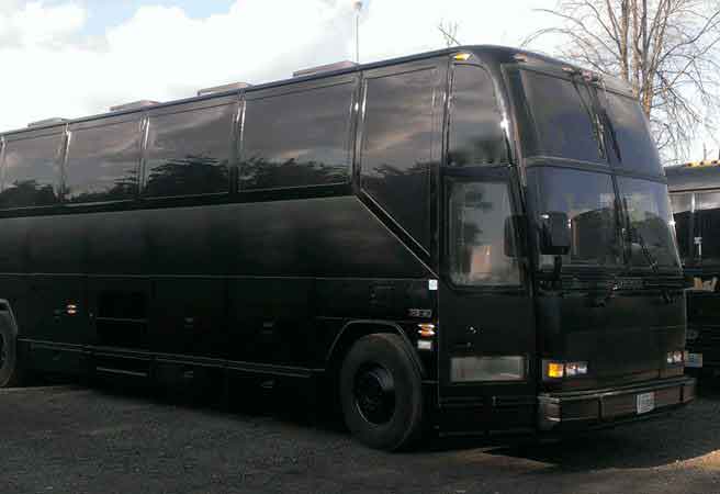 40-50 Passenger Party Buses Oakland